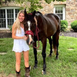 Meet your Posher, Evelyn